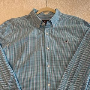 Vineyard Vines Men”s Button Down Whale Shirt